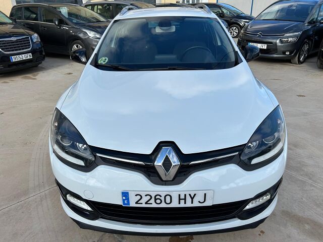 RENAULT MEGANE ESTATE LIMITED 1.5 DCI AUTO SPANISH LHD IN SPAIN 101K SUPERB 2014